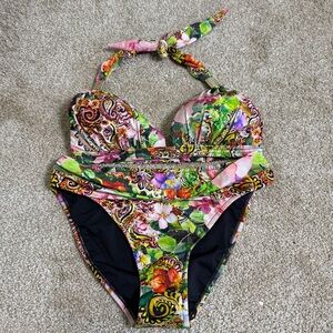 Venus Goddess 2 Pc Bikini Bathing Suit Gold Hardware Halter Neck Floral Tropical